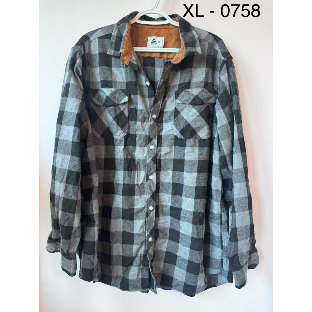 Mens XL Grey Black Buffalo Plaid Flannel Button Down Shirt Long Sleeve 0758